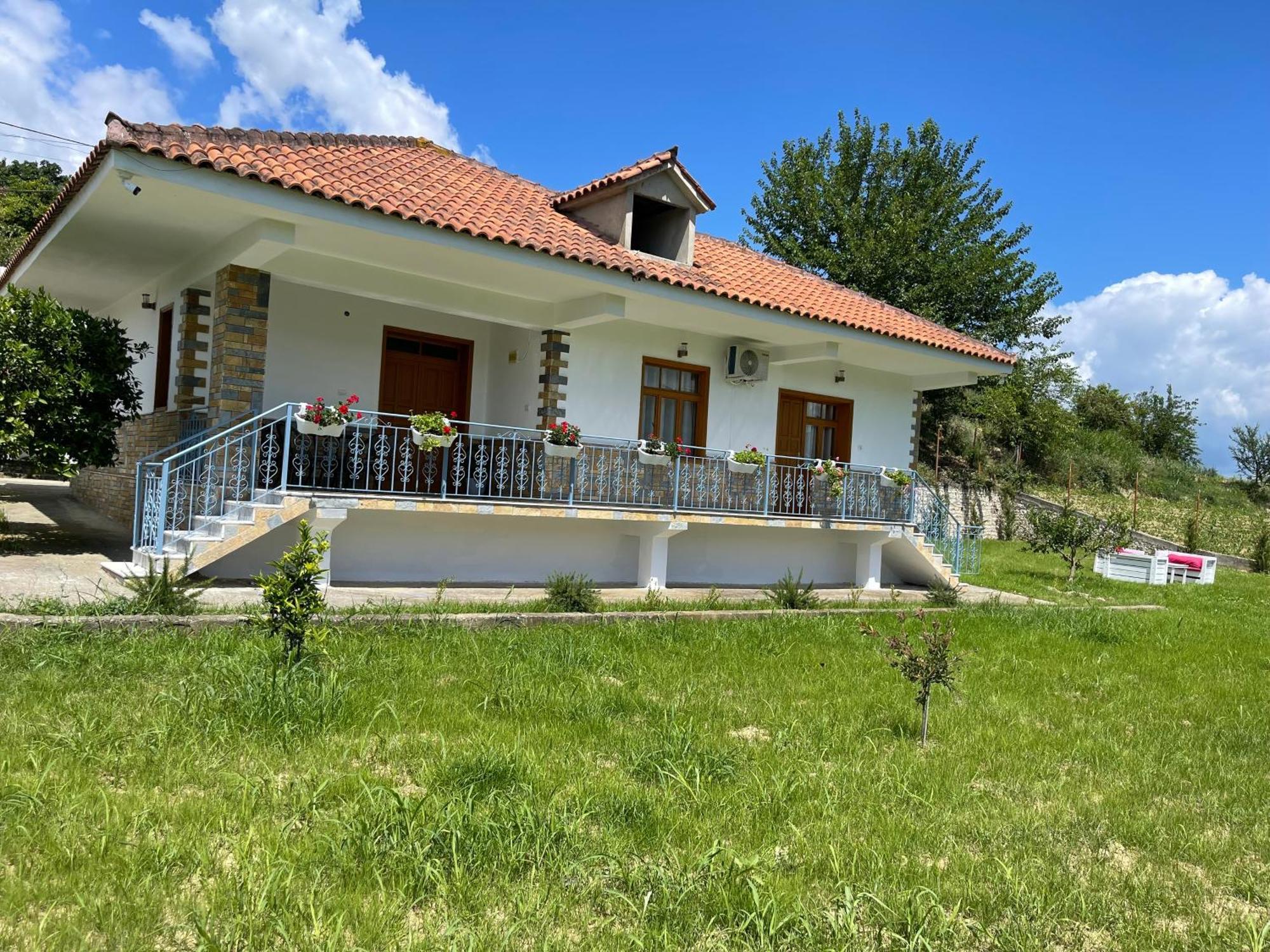 Vila Ardea Berat Exterior foto
